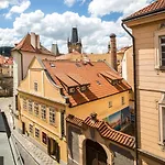 Certovka Apart Old Town